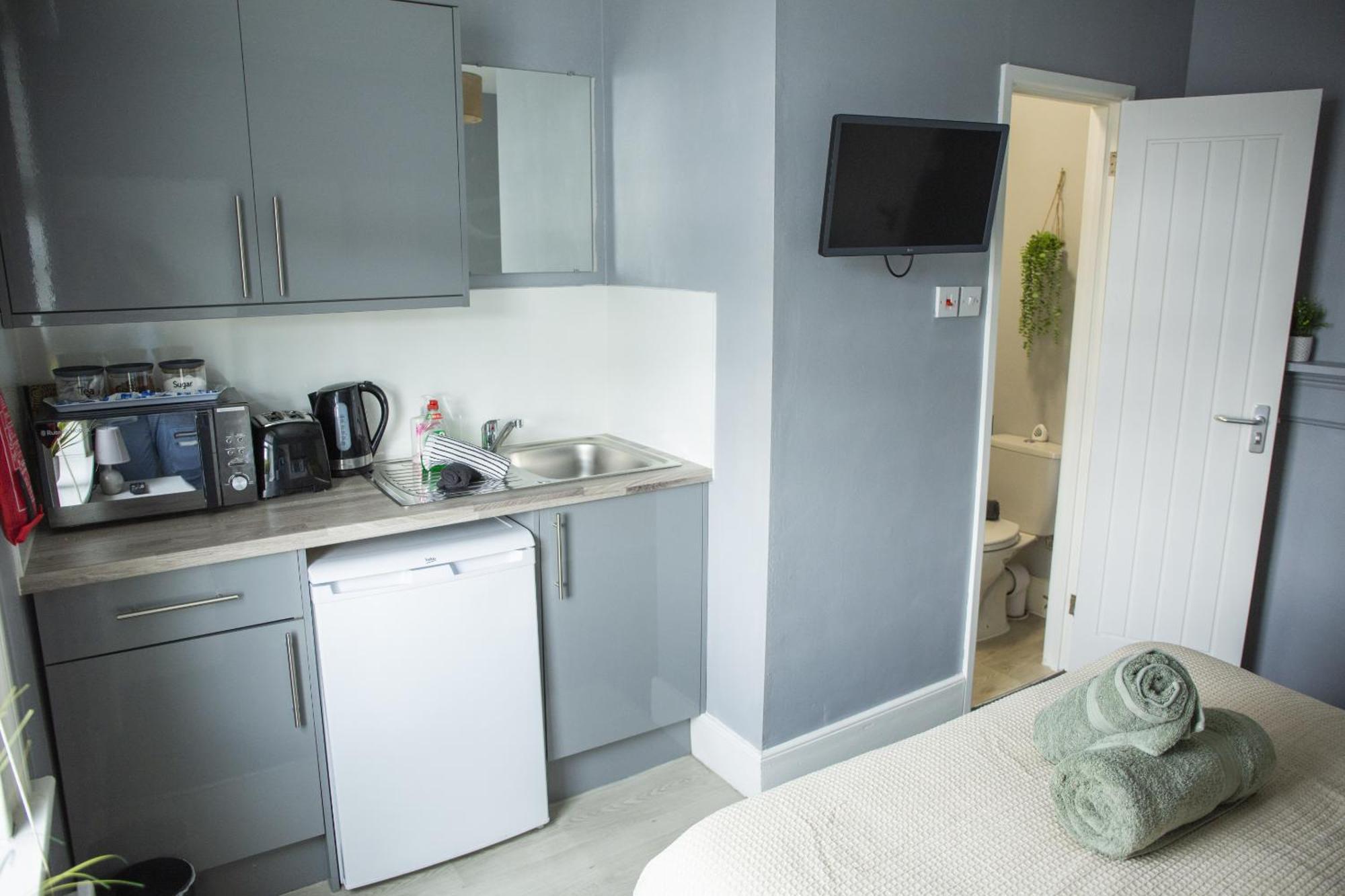 34 Evesham Road - Double Rooms Shottery Phòng bức ảnh